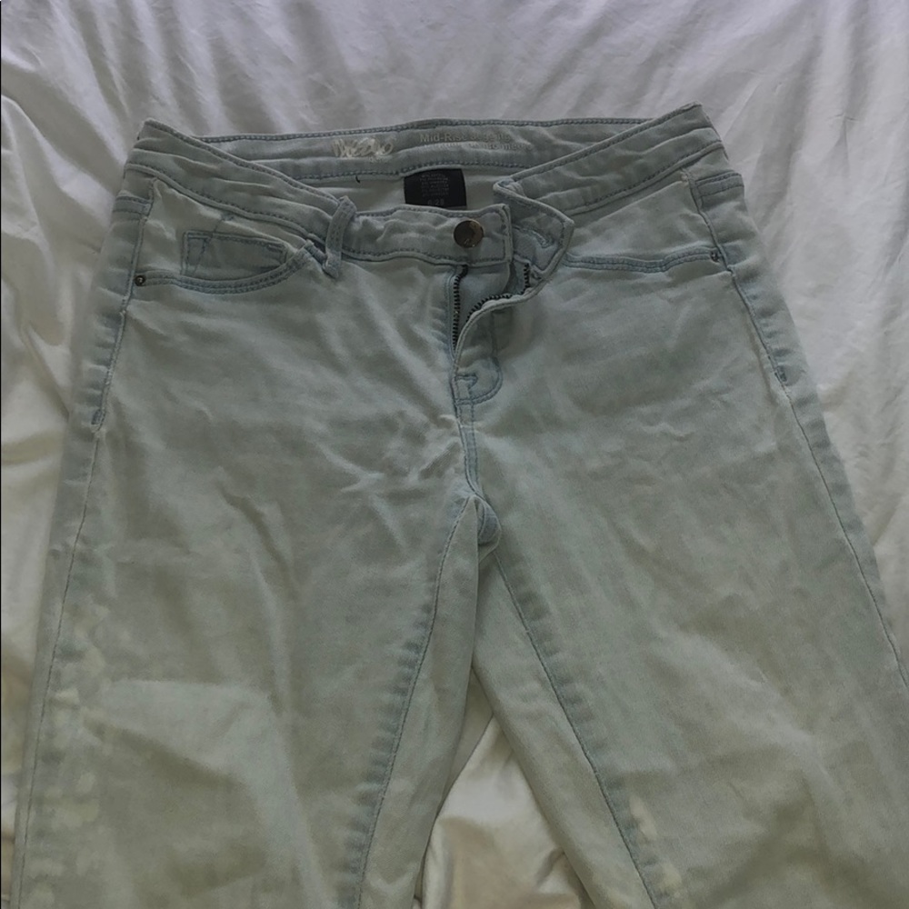 skinny jeans